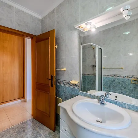 شقة Apartment Valmangude Sunny Escape - Vip Properties By Interhome