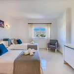 Апартаменты Sunny Escape - Vip By Interhome
